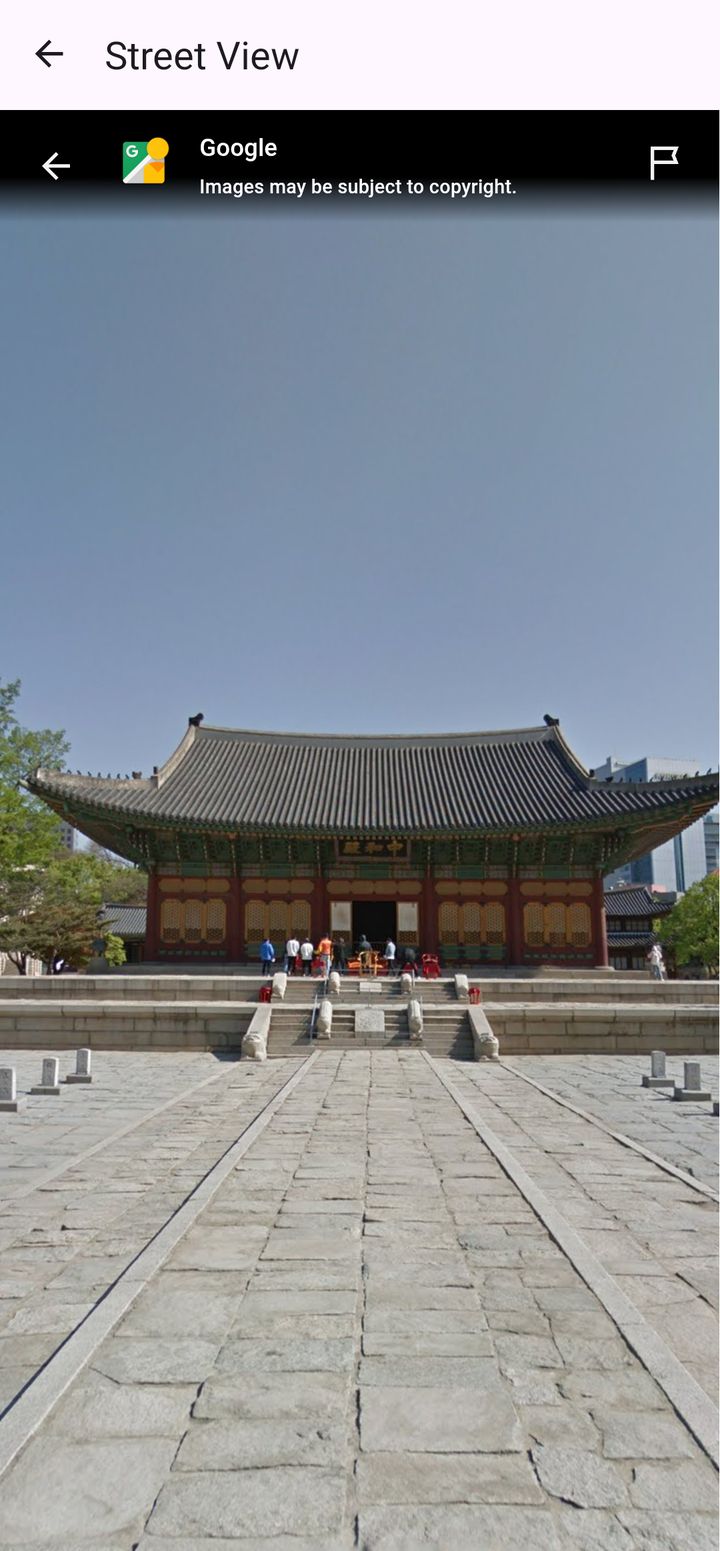 Street View of a traditional palace hall inside Korea Walk Nomad